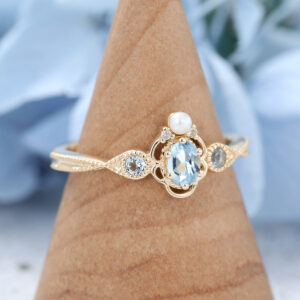 AMANDAFINEJEWELRY Aquamarine Yellow Gold Engagement Ring (3)