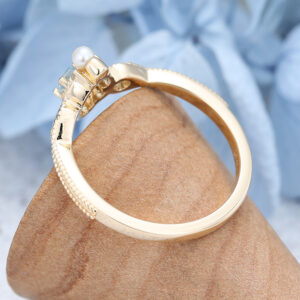 AMANDAFINEJEWELRY Aquamarine Yellow Gold Engagement Ring (5)