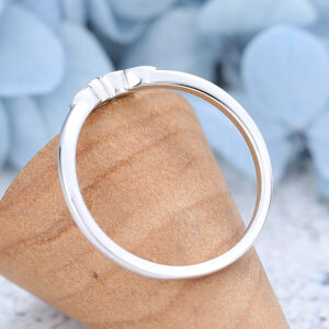 AMANDAFINEJEWELRY Diamond White Gold Wedding Band (5)