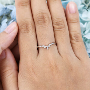 AMANDAFINEJEWELRY Diamond White Gold Wedding Band (6)