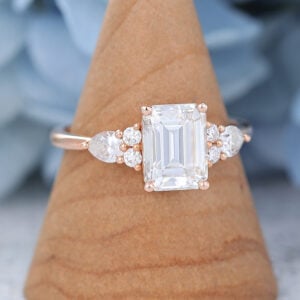 AMANDAFINEJEWELRY Emerald Cut Moissanite Rose Gold Engagement Ring (3)