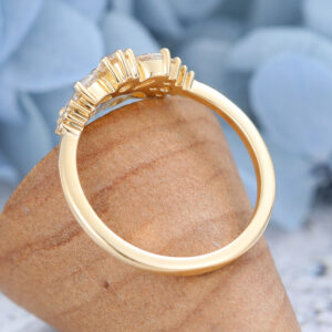 AMANDAFINEJEWELRY Moissanite Gold Engagement Ring (5)