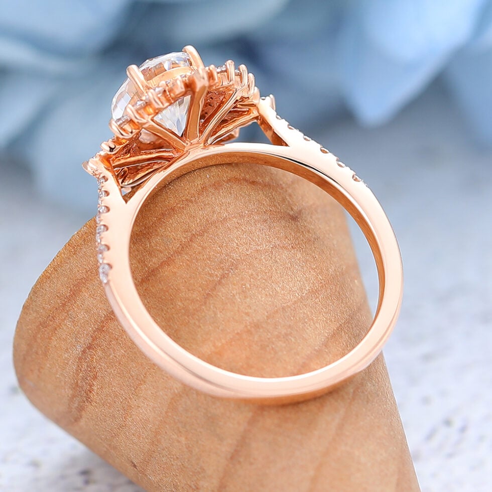 AMANDAFINEJEWELRY Moissanite Rose Gold Halo Engagement Ring