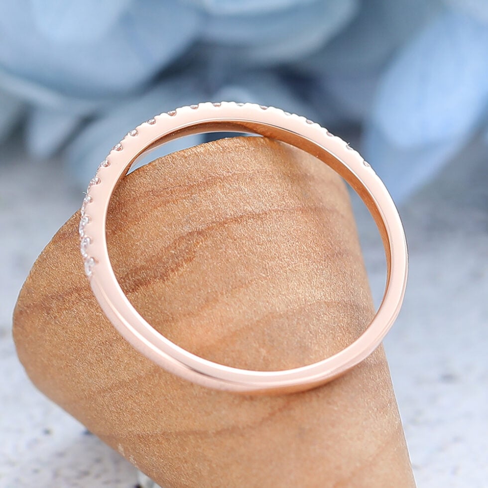 AMANDAFINEJEWELRY Moissanite Rose Gold Wedding Band