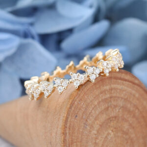 AMANDAFINEJEWELRY Moissanite Yellow Gold Wedding Band (2)