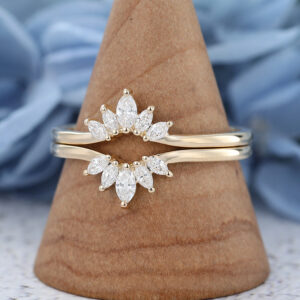 AMANDAFINEJEWELRY Moissanite Yellow Gold Wedding Band (2)