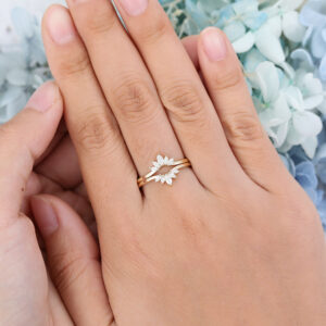 AMANDAFINEJEWELRY Moissanite Yellow Gold Wedding Band (5)