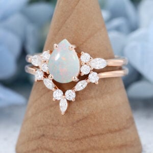 AMANDAFINEJEWELRY Opal Rose Gold Engagement Ring Set (2)