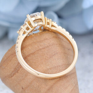 AMANDAFINEJEWELRY Oval Cut Moissanite Gold Engagement Ring (4)