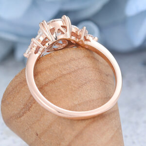 AMANDAFINEJEWELRY Round Cut Moissanite Rose Gold Engagement Ring (2)