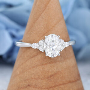 White Gold Oval Cut Moissanite Engagement Ring-4