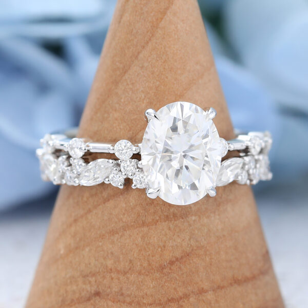 White Gold Oval Cut Moissanite Engagement Ring Set -4