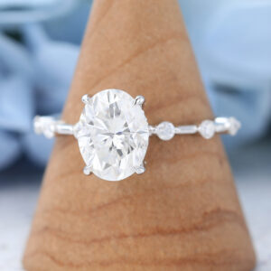White Gold oval cut Moissanite Engagement Ring-3