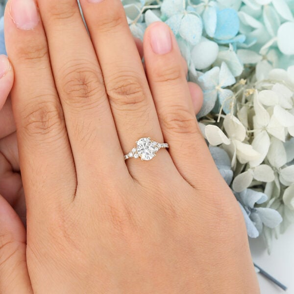 AMANDAFINEJEWELRY Yellow Gold Oval Cut Moissanite Engagement Ring -1