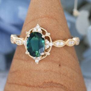 Amandafinejewelry Yellow Gold Oval Cut Green Blue Sapphire Engagement Ring -2