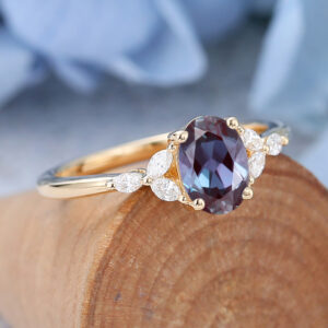 Amandafinejewelry Yellow Gold Oval Cut Lab Alexandrite Engagement Ring -4