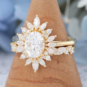 Amandafinejewelry Yellow Gold Oval Cut Moissanite Engagement Rings Set -2