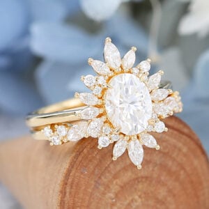 Amandafinejewelry Yellow Gold Oval Cut Moissanite Engagement Rings Set -4