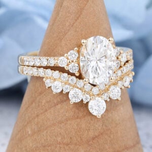 Amandafinejewelry yellow gold oval cut moissanite engagement ring set-4