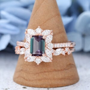Rose Gold Emerald Cut Lab Alexandrite Eneagement Ring Set3