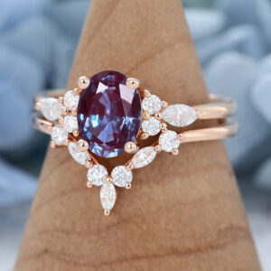 Rose Gold Oval Cut Lab Alexandrite Eneagement Ring Set3