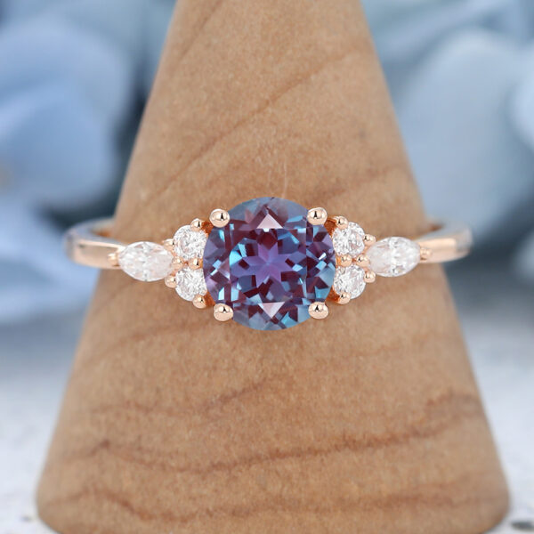 Round Cut Alexandrite engagement ring Rose gold Vintage moissanite/diamond cluster engagement ring Bridal ring Anniversary Promise gift