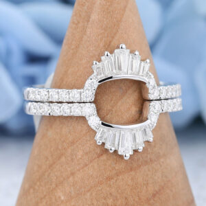 White Gold Baguette Cut Moissanite Curved Wedding Band2