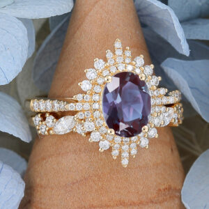 Yellow Gold Oval Cut Lab Alexandrite Eneagement Ring Set3