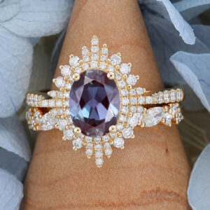Yellow Gold Oval Cut Lab Alexandrite Eneagement Ring Set4
