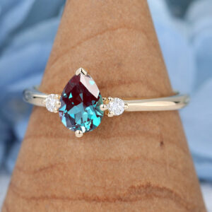 Yellow Gold Pear Shaped Lab Alexandrite Engagement Ring3
