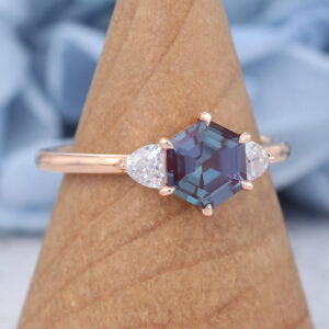 Lab Alexandrite Hexagon Cut Engagement Ring Vintage Unique 14K Yellow Gold Art Deco Stacking Ring2