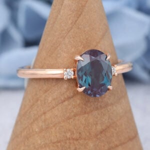 Lab Alexandrite Oval Cut Engagement Ring Vintage Unique Rose Gold Art Deco Stacking Ring3