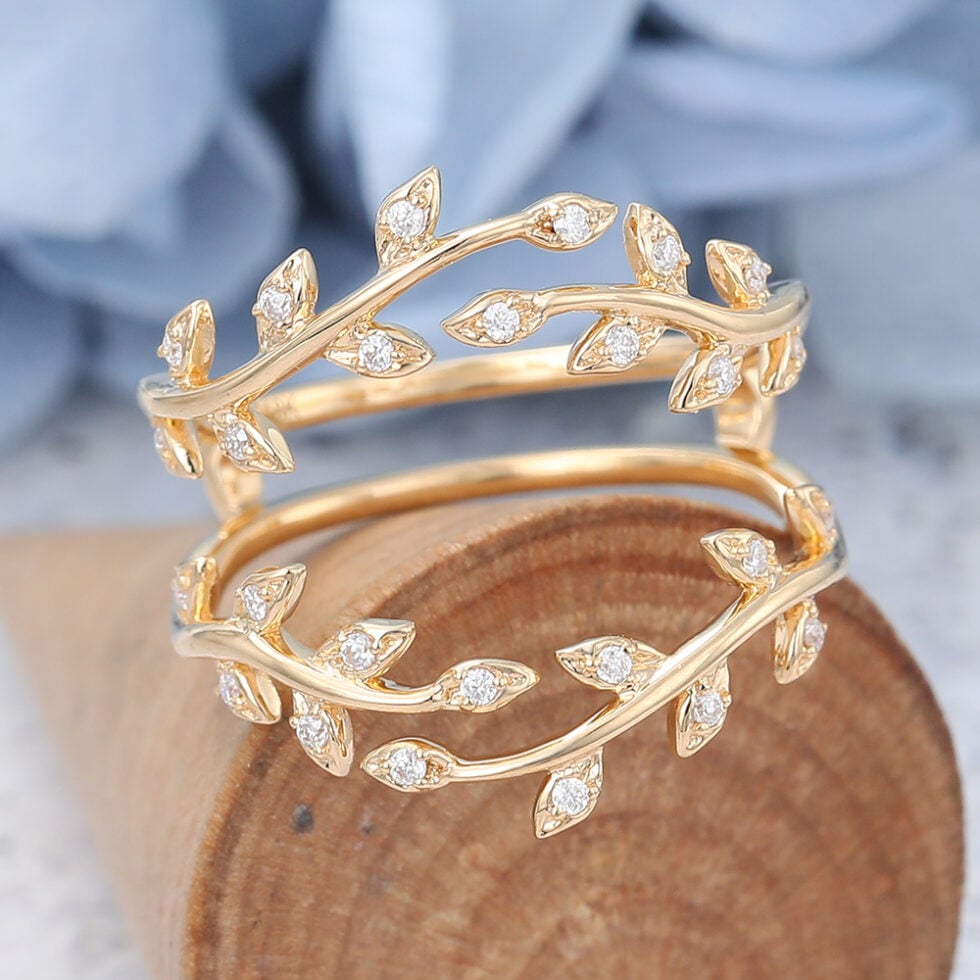 2PCS Yellow Gold Curved Moissanite Wedding Band
