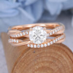 Rose Gold Twisted Band Moissanite Bridal Set