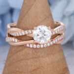 Rose Gold Twisted Band Moissanite Bridal Set