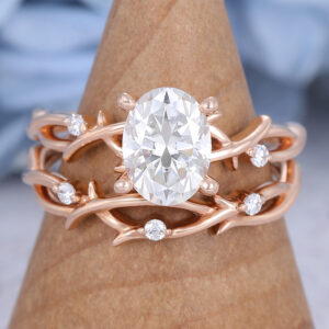 Vintage Rose Gold Oval Moissanite Engagement Ring Set