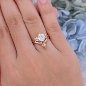 Oval Moissanite Engagement Ring Set