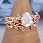 Vintage Rose Gold Leaf Pear Moissanite Engagement Ring Set