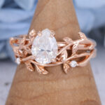 Vintage Rose Gold Leaf Pear Moissanite Engagement Ring Set