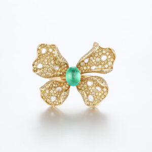Yellow Gold Smooth Facet Emerald Art Deco Engagement Ring (1)