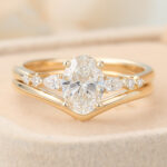 Oval Cut Lab Grown Diamond Unique Engagement Ring Set with Simple Curved Band
