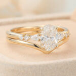 Oval Cut Lab Grown Diamond Unique Engagement Ring Set with Simple Curved Band
