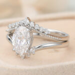 Oval Cut Lab Grown Diamond Unique Engagement Ring Set with Chevron Wedding Band