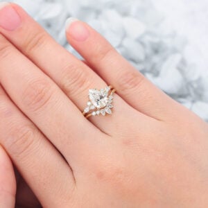 Pear Cut Lab Grown Diamond Cluster Engagement Ring Set with Curved Wedding Band