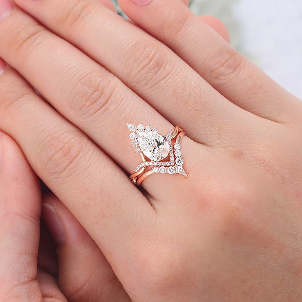 Pear Cut Lab Grown Diamond Vintage Bridal Ring Set Rope Band Engagement Ring