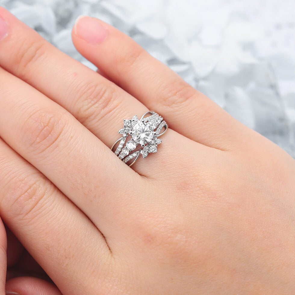 Round Cut Lab Grown Diamond Engagement Ring Set with Enhancer Band