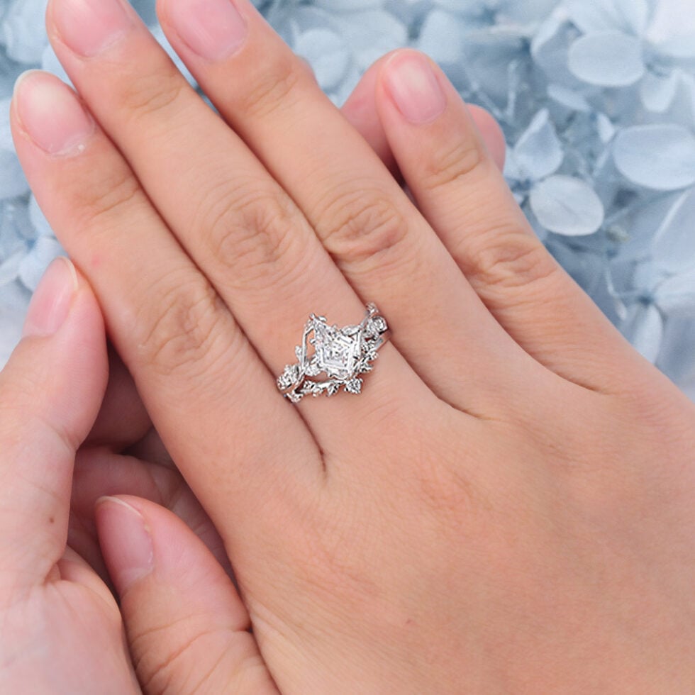 Kite Cut Lab Grown Diamond Engagement Ring Set Vine-Inspired Bridal Set