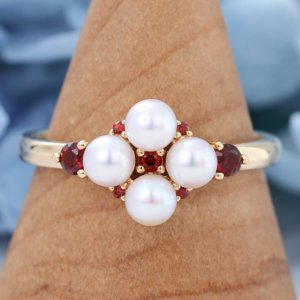 What Do Pearls Symbolize
