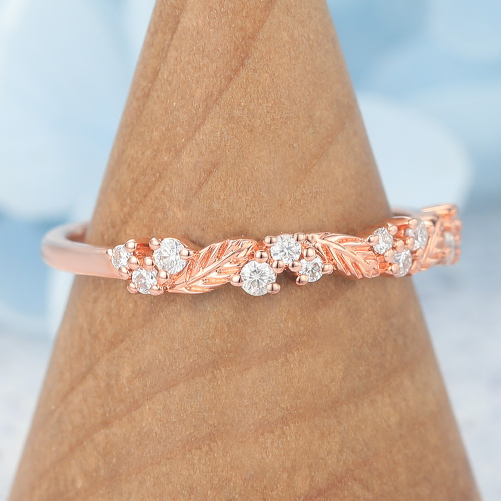 Nature-Inspired Wedding Band Alternating Moissanite & Leaf Motif (5) Nature-Inspired Wedding Band Alternating Moissanite & Leaf Motif (5)