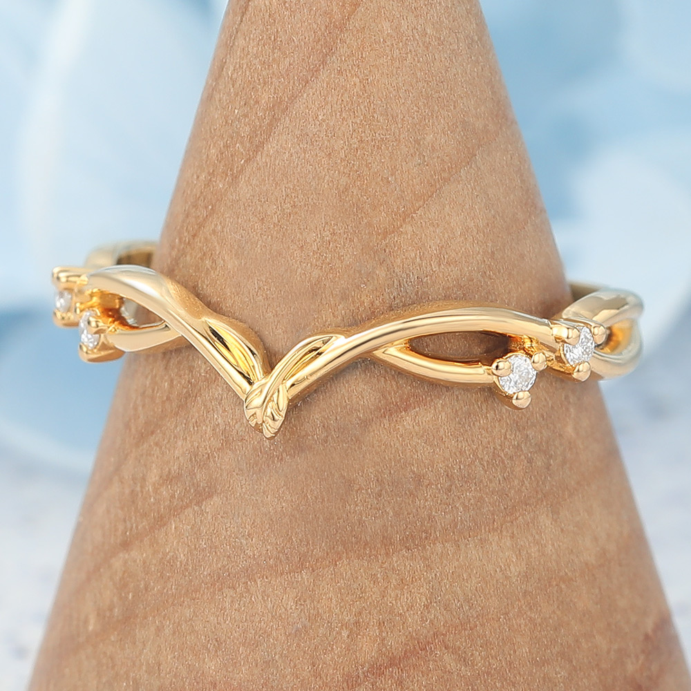 Twisted Filigree Curved Wedding Band with Moissanite Accent (2) Twisted Filigree Curved Wedding Band with Moissanite Accent (2)